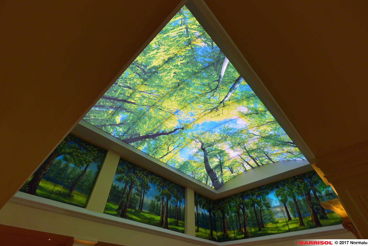 илюзия за дневно небе чрез опънати тавани Барисол